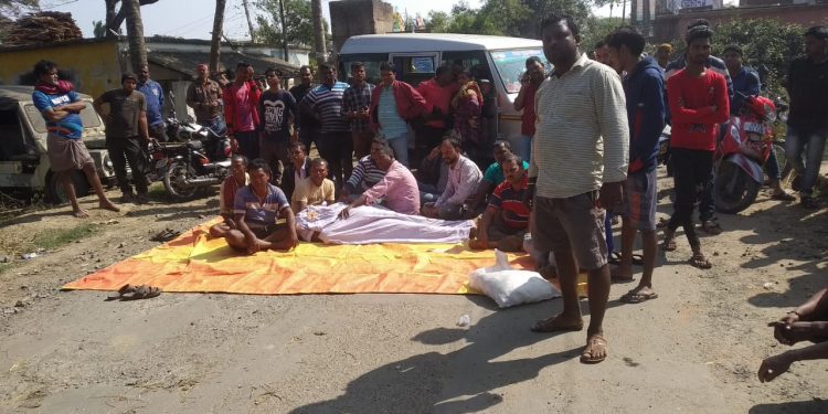 Dumper runs over a man; locals block road