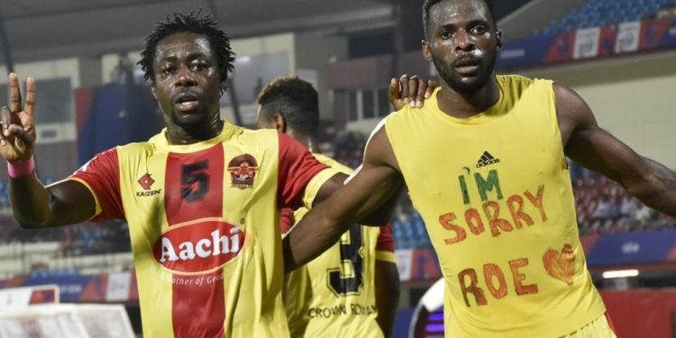 Henry Kisekka (R) scored one of the goals for Gokulam Kerala