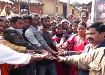 Tribals vow to fight liquor menace