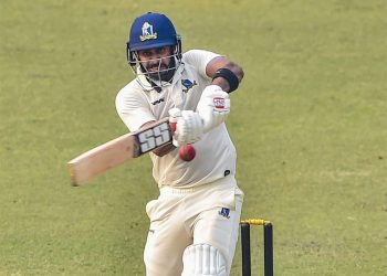 Manoj Tiwary remained unbeaten on 303