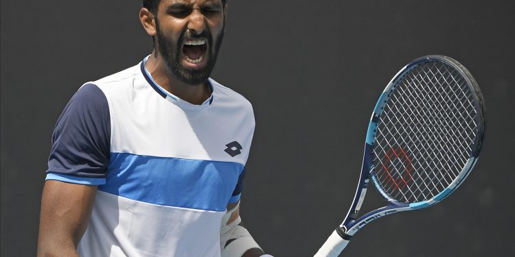 Prajnesh Gunneswaran reacts after missing a shot