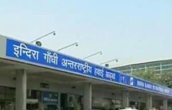 Man makes bomb threat during security check at Delhi airport