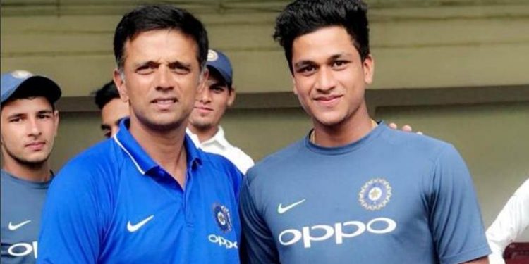 Manjot Kalra with Rahul Dravid