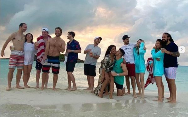 Priyanka, Nick Jonas begin New Year with a beach vacation; see pics