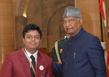 Yash Mishra with President Ram Nath Kovind in New Delhi