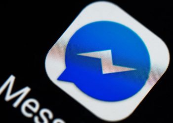 Facebook Messenger ditches chat bots, removes Discover tab