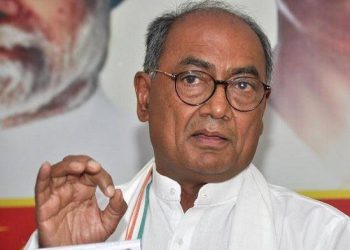 Congress polls: Digvijaya Singh collects papers; to file nomination tom