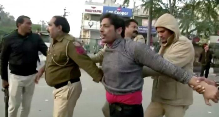 Signs of emergency, says AAP as it claims 80% of its leaders arrested since Sunday