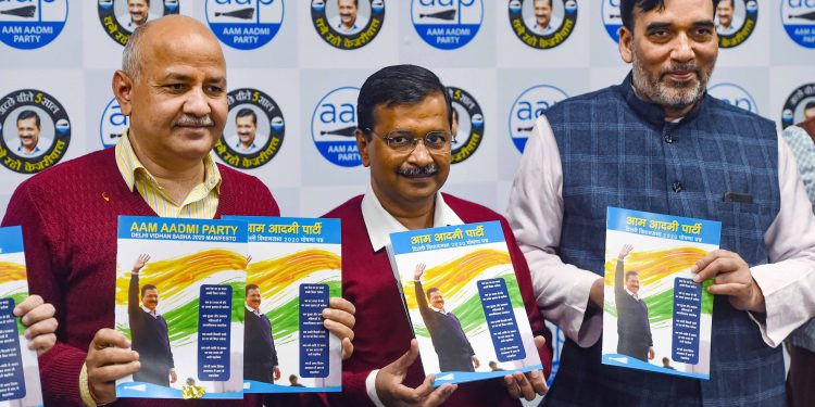 AAP convener Arvind Kejriwal and senior party officials release the manifesto, Tuesday