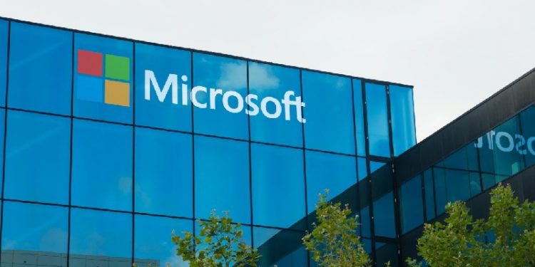 Microsoft to bring antivirus software to Android, iOS