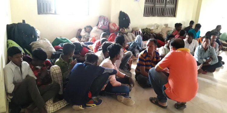 Bonded labourers of Nuapada crying for jobs, rehabilitation