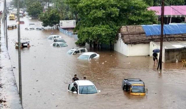 BMC strengthens housing norms to curb waterlogging; space for drains mandatory for construction