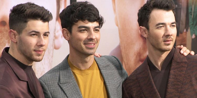Jonas Brothers celebrate a year of comeback song 'Sucker'