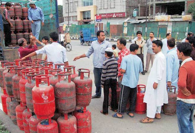 Delhi Election Over Centre Increases Lpg Price By Rs 144 Orissapost