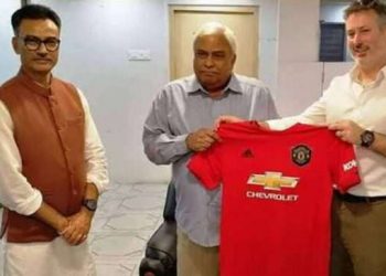 A four-member delegation from Manchester United, led by Director of Football Allan Dawson, met the red-and-gold club officials and West Bengal sports minister Aroop Biswas last year in November.