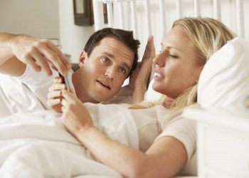 Bad habits of wives that could ruin your marriage