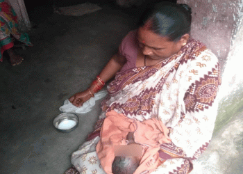Abandoned newborn girl rescued in Angul