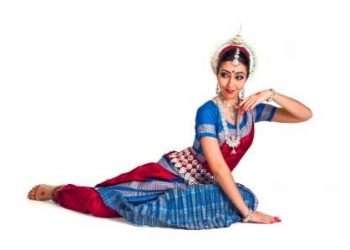 In Indian classical dance, a mudra or gesture is all about conveying certain feelings to the audience. Therefore, I thought I should put these mudras into good use and for the welfare of the people- Mahina Khanum, Odissi danseuse from France