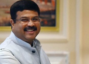 Union Petroleum and Natural Gas Minister Dharmendra Pradhan Tuesday urged Chief Minister Naveen Patnaik to roll out central government –sponsored Ayushman Bharat Yojana in Odisha.