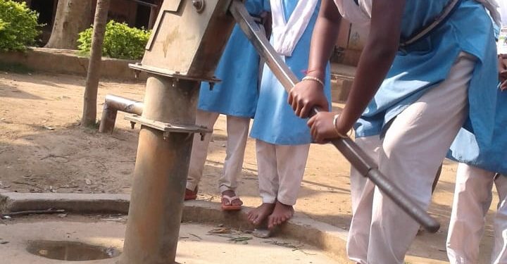 Drinking water woes hit students of Sarakishorepal Primary school