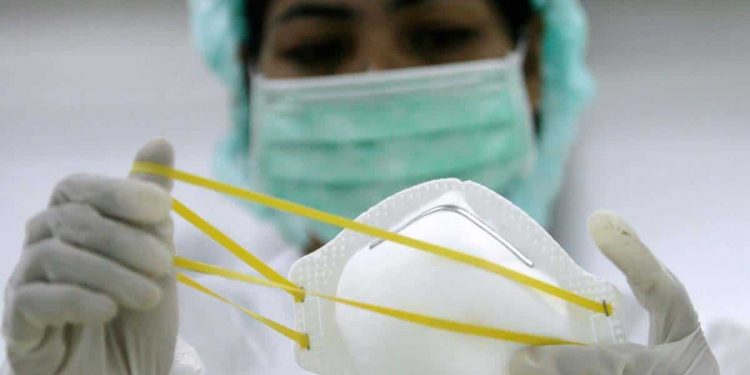 Samsung provides masks, PPE kits to hospitals in India