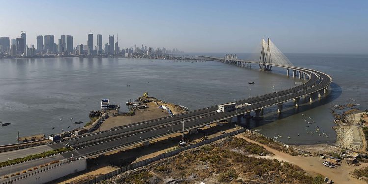 The Bandra- Worli Sea Link road wears a deserted look during 'Janata curfew' in Mumbai