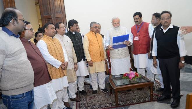 Narendra Modi with West Bengal BJP MPs and other leaders