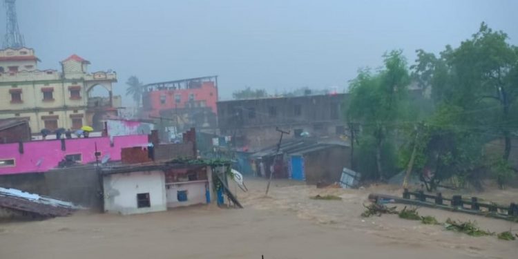 Half a year gone, flood-hit in Bolangir await compensation