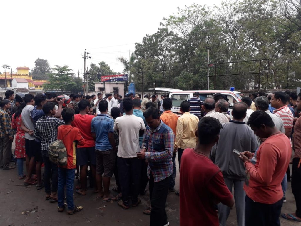 Couple killed in Angul road accident