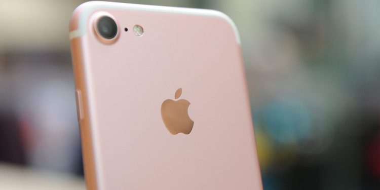 Apple to pay $25 each to iPhone users for slower performance