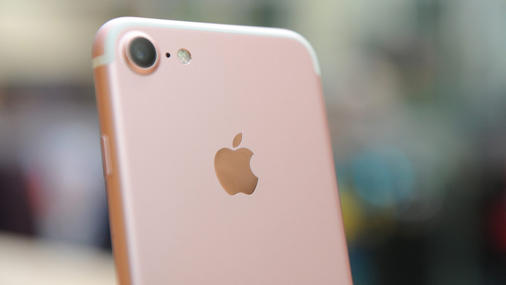 Apple to pay $25 each to iPhone users for slower performance