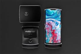 Now pre-book Motorola razr foldable phone for Rs 1.25 lakh