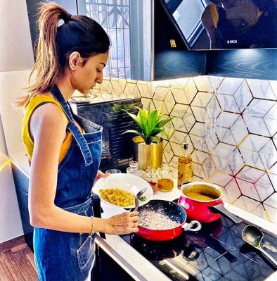 Erica Fernandes finds cooking therapeutic