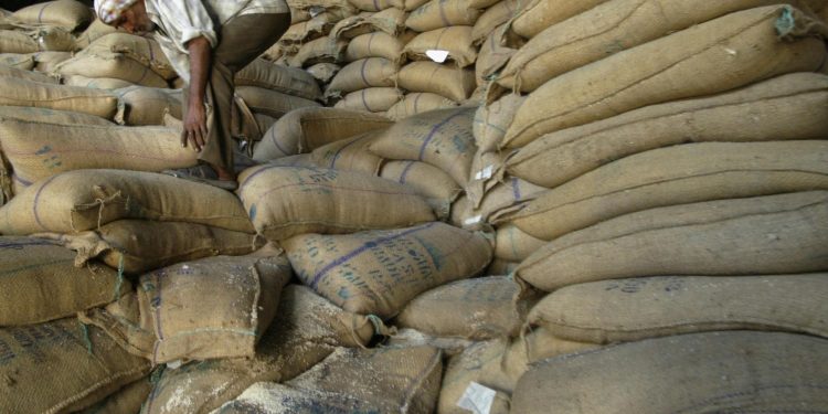 265 quintals of paddy seized