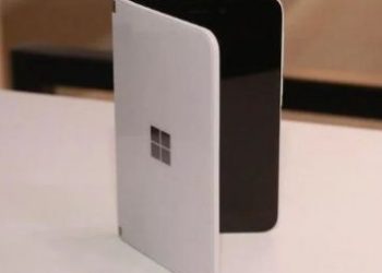 Microsoft patents foldable device with 3 screens