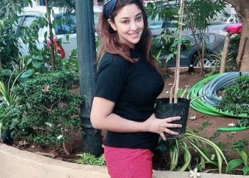 Lockdown diaries: Payal Ghosh takes to gardening