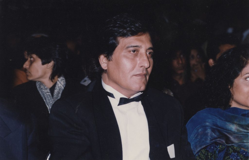Legendary actor Vinod Khanna's father had pointed a gun at him for this reason