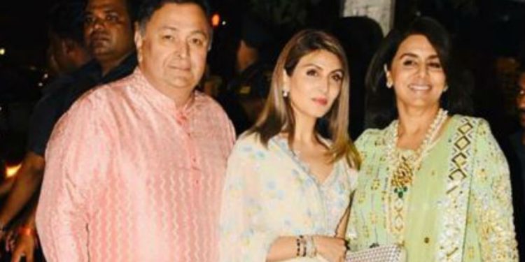 Rishi Kapoor, Riddhima Sahni and Neetu Kapoor