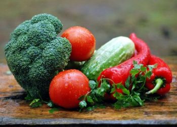 Traditional vegetable diet lowers risk of premature babies