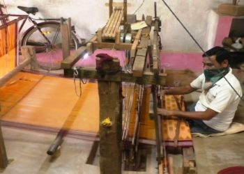 Weaver community in Bolangir faces threat to livelihoods amidst lockdown