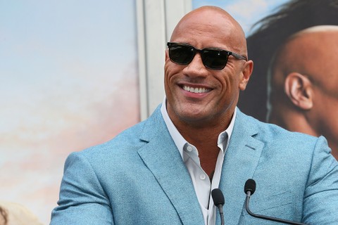 Dwayne 'The Rock' Johnson explains why he's bald | Daily Mail Online