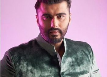 Arjun Kapoor's virtual date will feed 300 daily wage earners' families during COVID-19 crises