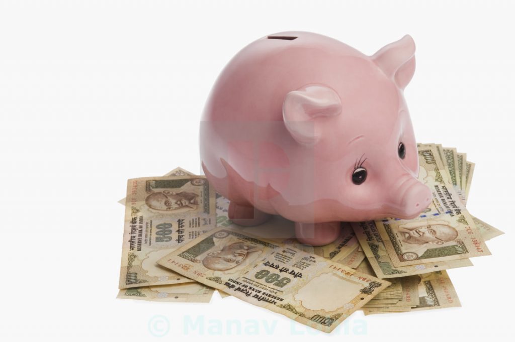 Class-IV girl donates 25k for fight against coronavirus