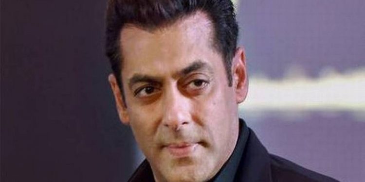 Salman Khan deposits money into accounts of 'Radhe' crew amid COVID-19 crises