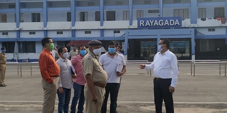 186 migrant workers reach Rayagada railway station, Sec 144 imposed