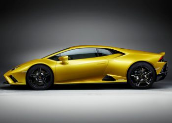 Lamborghini to unveil new Huracan sports car in Apple AR
