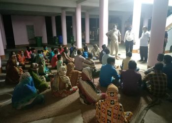 Evacuation of people from Kendrapara seaside villages start 