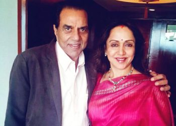 Actress Hema Malini thanks fans on wedding anniversary with Dharmendra wishes