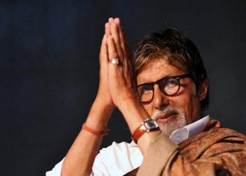 Amitabh Bachchan sponsors 10 buses for stranded UP workers
