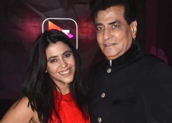 Actor Jeetendra to make digital debut in daughter Ekta Kapoor's show 'Baarish'